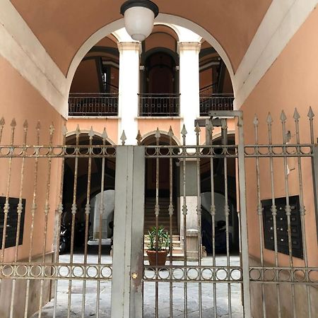 Bross Apartament Salerno Ngoại thất bức ảnh